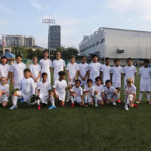 Full squad, evening session under floodlights